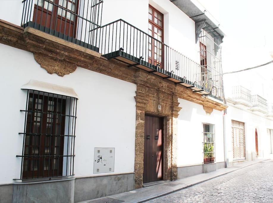 Fancy Apartment In A Historic House, Chiclana City Center By C. Dreams Chiclana de la Frontera Zewnętrze zdjęcie